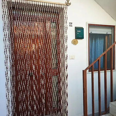 Apartment A 80m Dal Mare Salento Puglia *